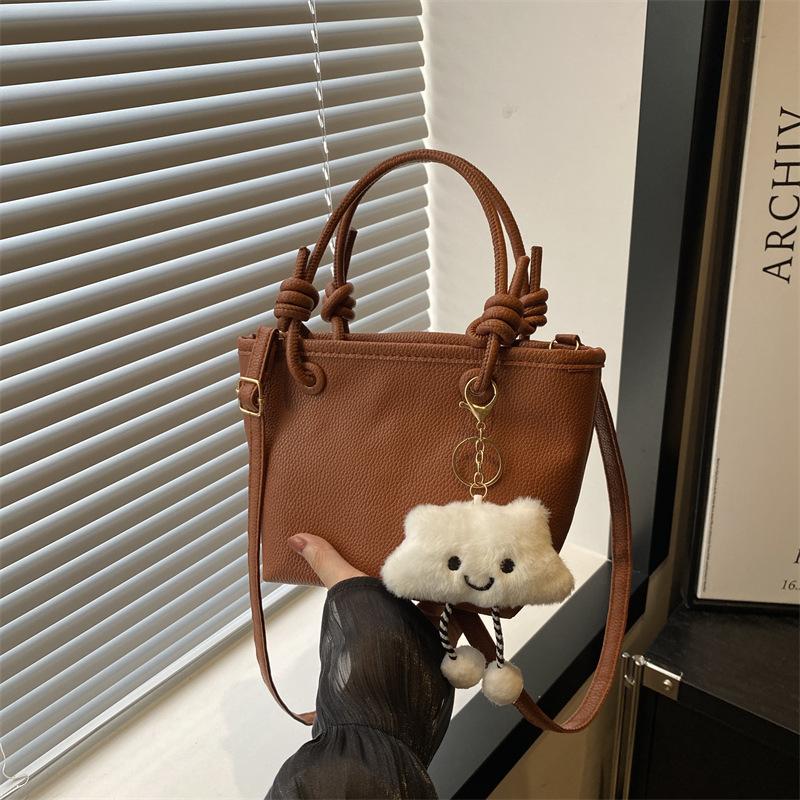 2025 New Small Bag Going Out Handbag Fashion Summer Niche Bucket Bag Women's Handbag Messenger Bag