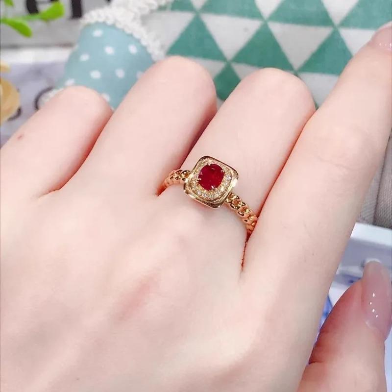 Creative High Quality Red Gemstone Square Rings For Women Retro And Simplicity Chains Design Ring Banquet Party Jewelry Gift