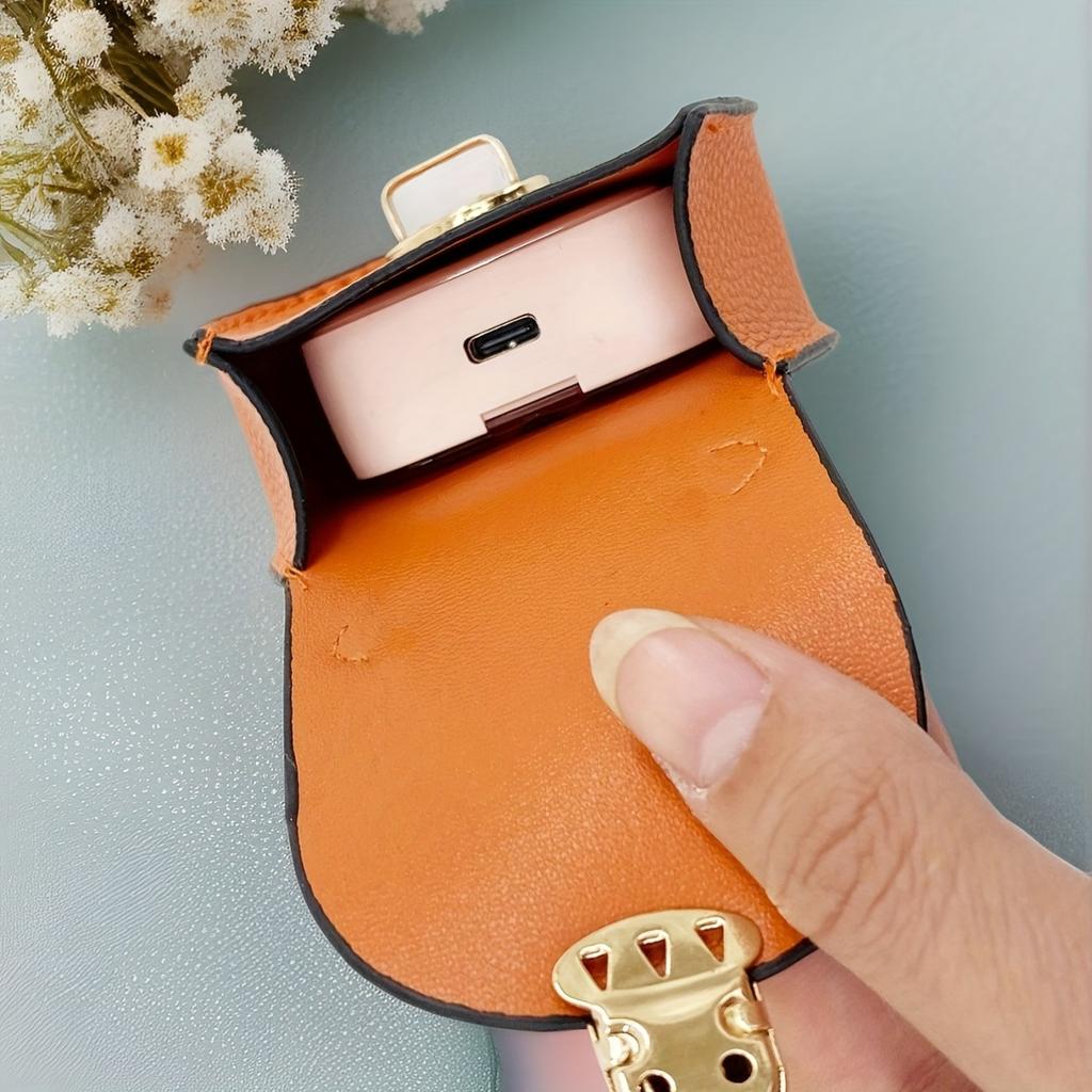 Trendy Versatile Saddle-Shaped Small Bag Charm, Coin Purse, Wireless Earphone Case, Multifunctional Portable Pouch, Keychain, Unique and Fresh Style