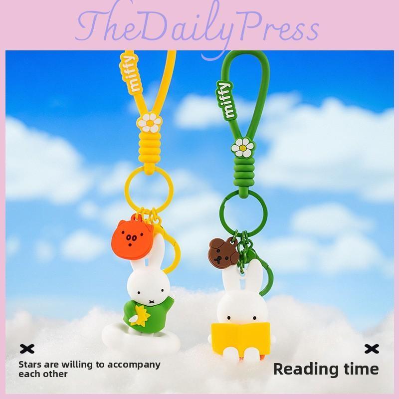 Resin Night Party Keyring Pendant With Cartoon Character For Teens Kids