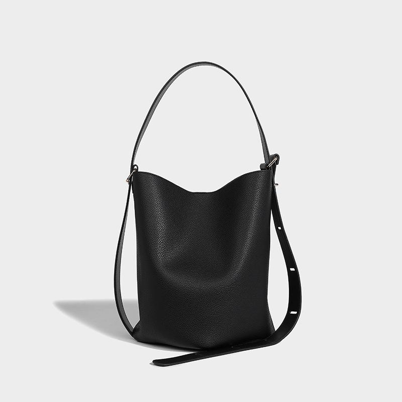 

Wandering Bucket Bag 2024 Модна дизайнерська сумка High Sense на одне плече, коса сумка Span Bag великої місткості, універсальна жіноча сумка Lazy чорний