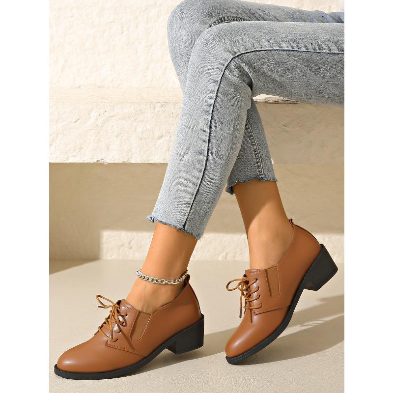 Fall 2025 New Thick-heeled Low-top Single Shoes Women's Plus-size Lace-up Retro Leather Shoes
