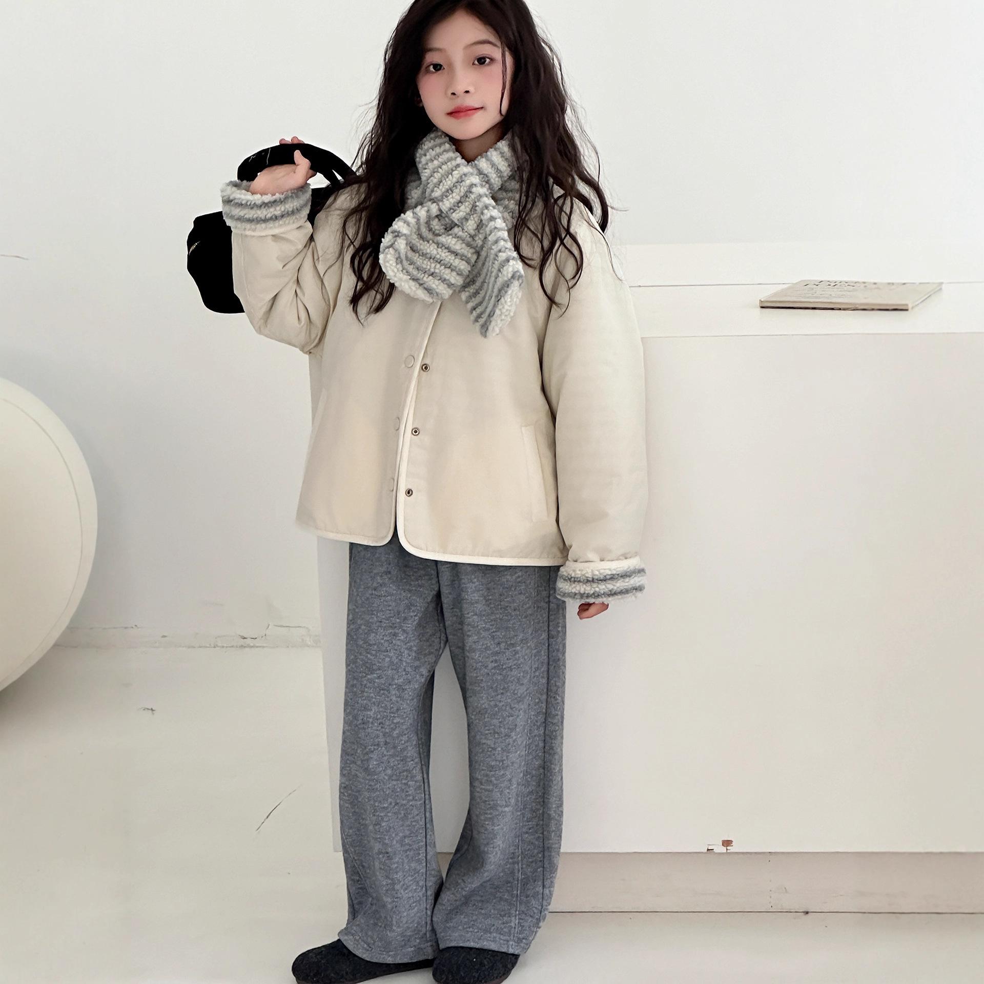 

Девичья двухсторонняя пушистая куртка в корейском стиле на хлопковой подкладке для осени и зимы 2025 - Модный полосатый дизайн для больших детей 140 cm