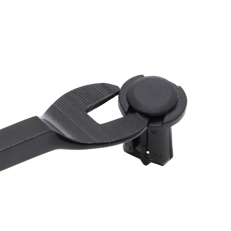 Forskjellige størrelser Bilfesteklips Naglepinne Snap Nylon Dørpanel Spiker Feste Bumper Plastskrue Feste Spikersett