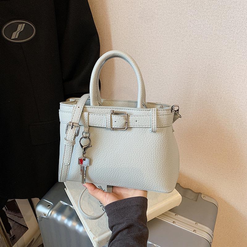 Fashion Casual Portable Tote Bag Women's Spring New Trend Shoulder Bag Premium Messenger Women's Bag