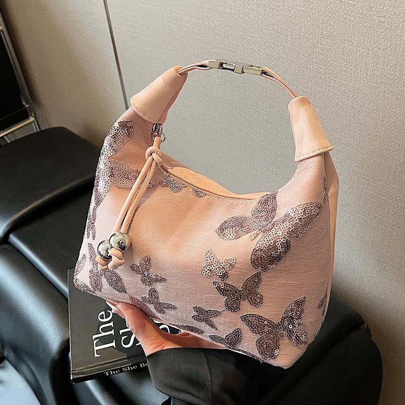 2025 spring and summer new butterfly bag leisure travel women's bag commuting literary and versatile high sense personalized messenger bag