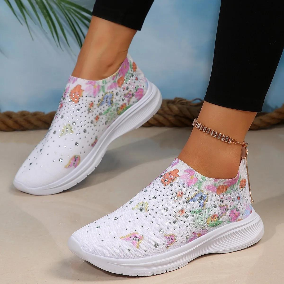 

Повседневная женская обувь большого размера 2024 Новые кроссовки с цветочным принтом и стразами для повседневных занятий спортом 43 белый