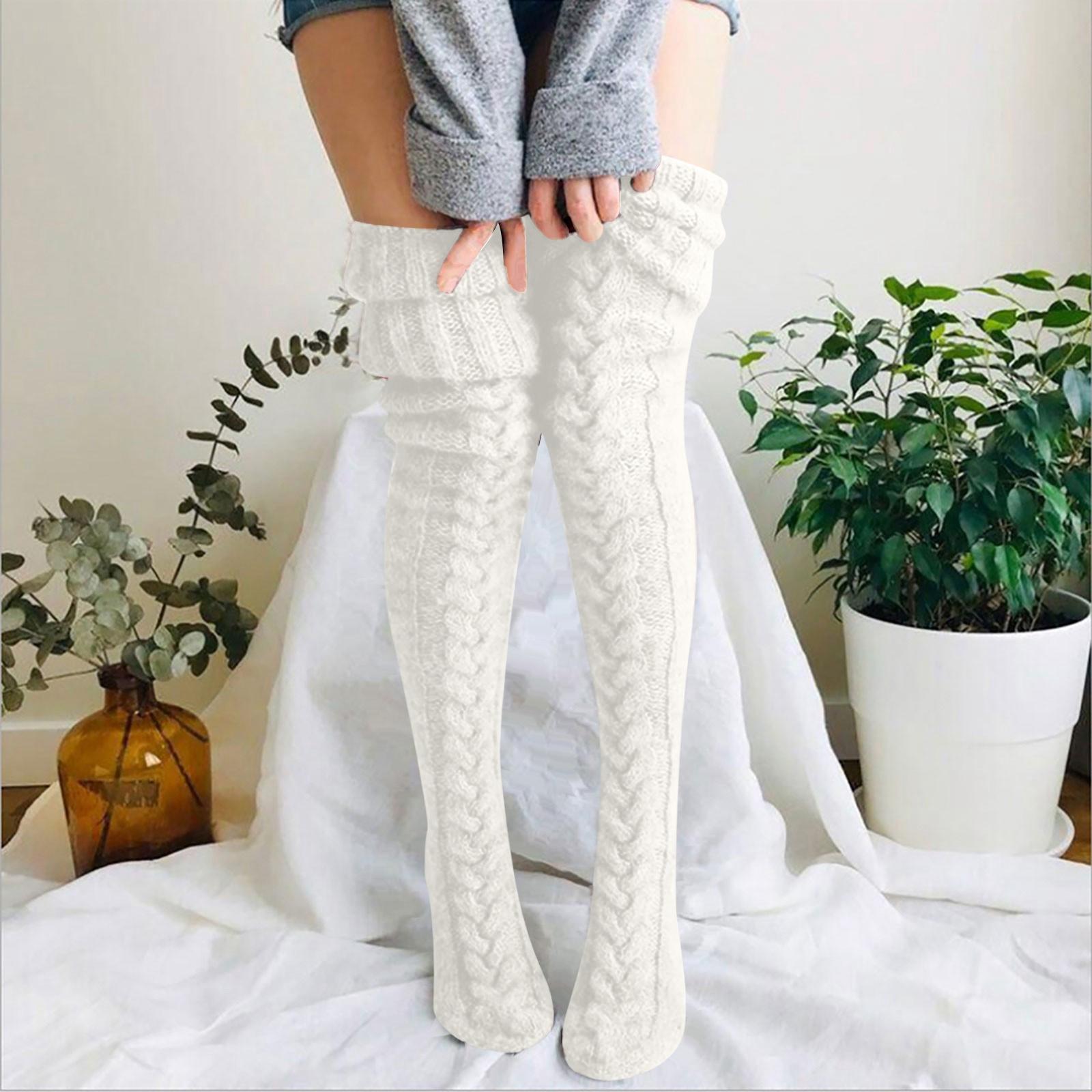 

Women Fashionable Fleece-lined Carpet Socks One Size білий
