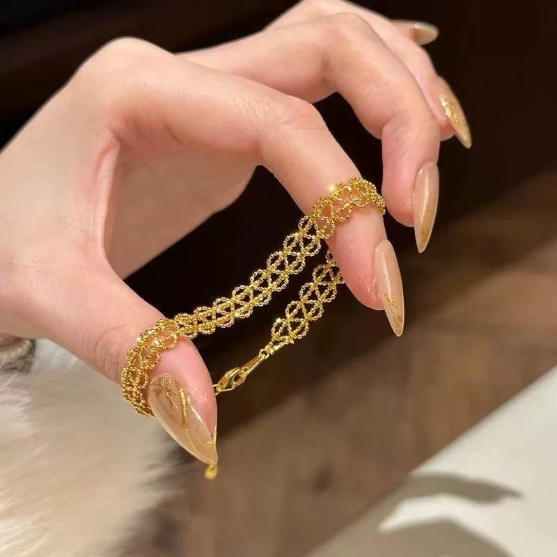 Retro Hollow Geometric New Style Exquisite and Fashionable Design Sense Niche and Simple Bracelet for Women