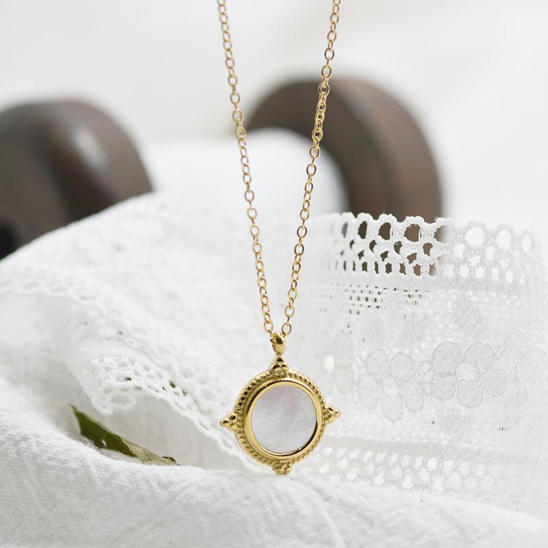 Sky Realm White Shell Clavicle Necklace: Gold-Plated Titanium Steel, Retro Light Luxury Design