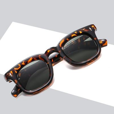Retro Square Sunglasses Women Rivets Gray Shades UV400 Fashion Men Clear Lens Glasses Frame
