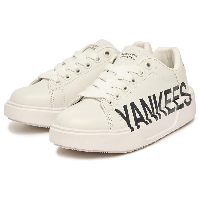 New MLB Chunky Classic P NY Anti Slip Wear Resistant Low Top Skateboard Shoes Unisex White Black 3ASXCCP3N-50WHS