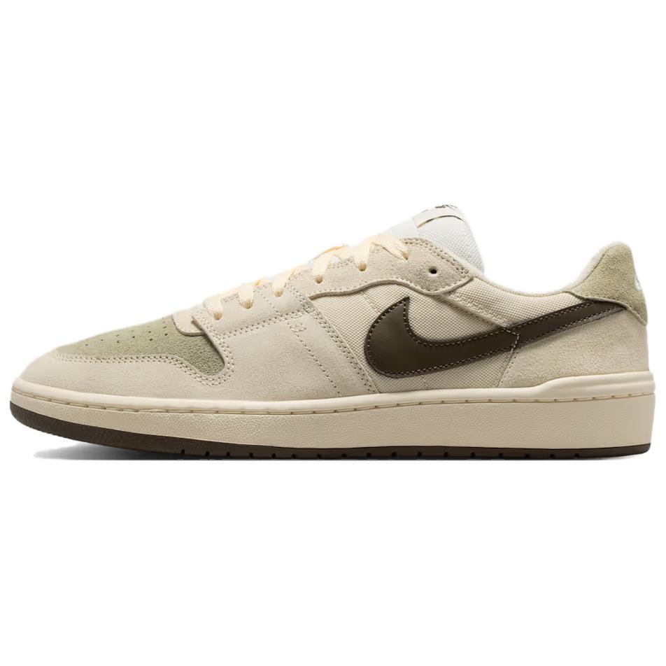 Nike SB Code 58 Gaiši Bēšs