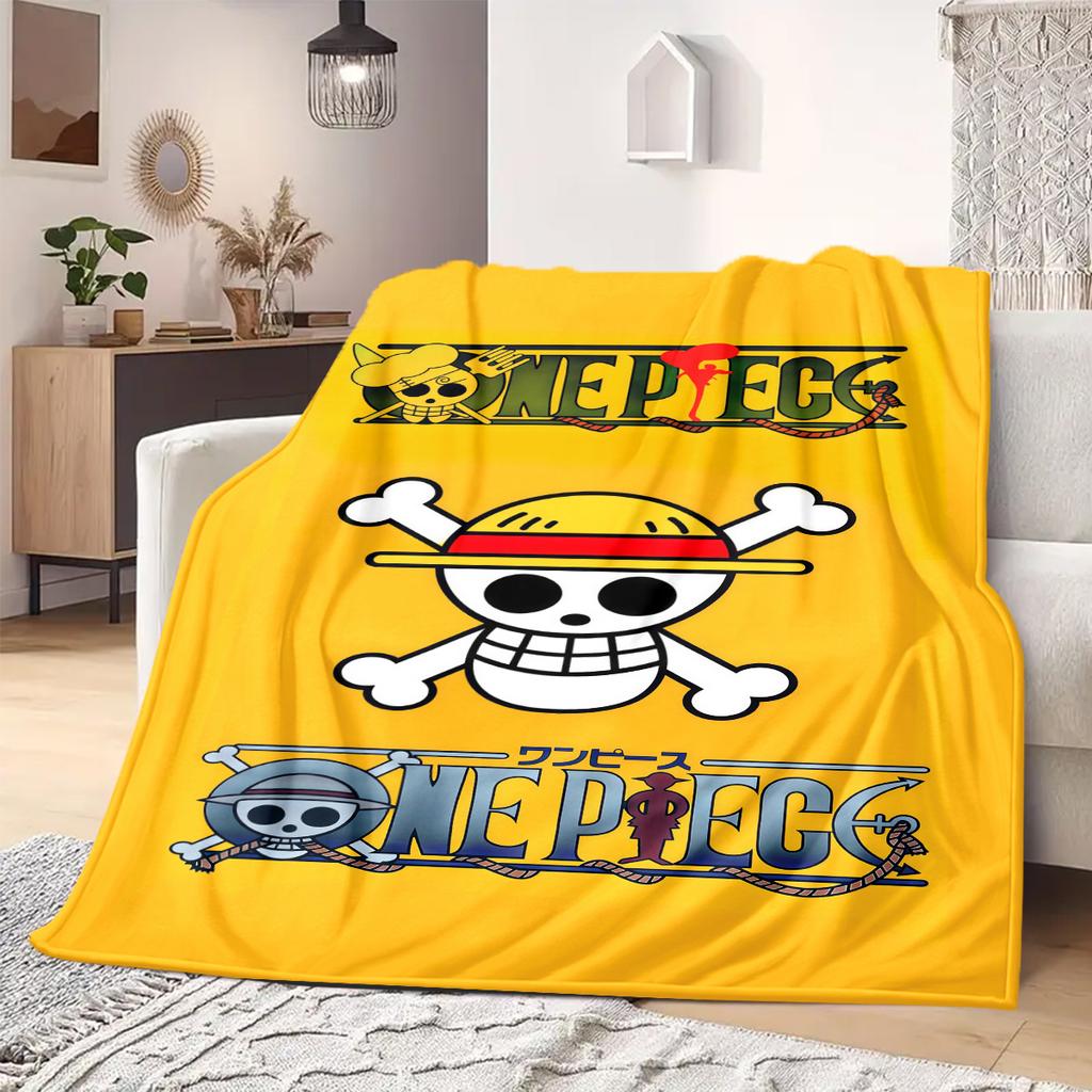 ONE PIECE Straw Hat Pirates Print Blanket Warm Comfortable Flannel Blanket Suitable for Bedrooms,Sofas, Beds,Chairs -QIAO113