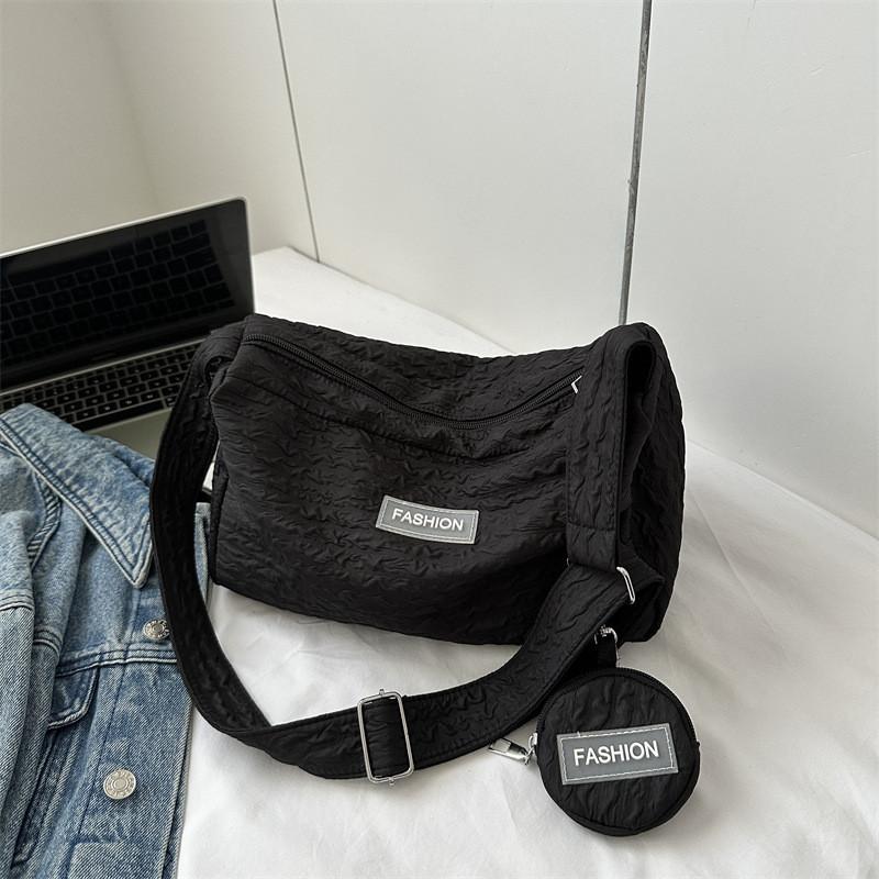 

Trendy Black Canvas Tote Bag Stylish Shoulder Crossbody Bag For Everyday Use Without Pendant чёрный