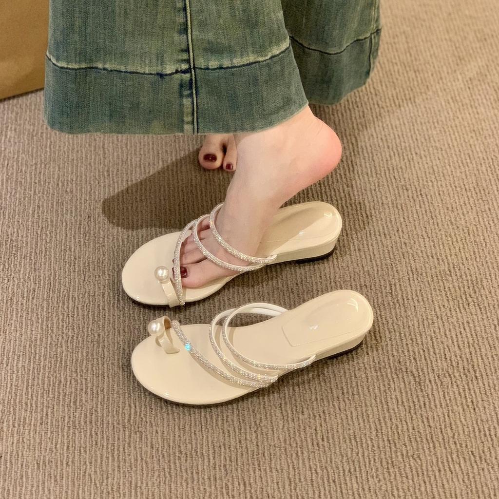 Sandales à bout ouvert à perles de vent féerique 2025 nouvelles sandales de vacances à talons compensés à strass pour jupe