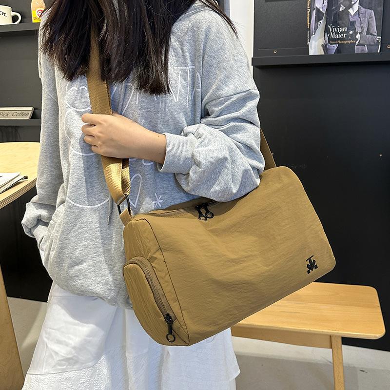 Versatile and Fashionable Casual Women's Bags, Crossbody Bags, Portable Men's Bags, Storage Travel Bags, Single-shoulder Bags