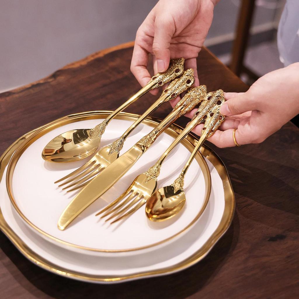European Style Stainless Steel Embossed Cutlery Set - 24-Piece Gift Box with Steak Knife and Fork.