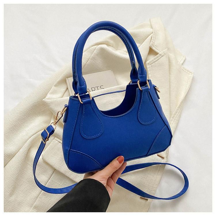 

Chic Pu Material Underarm Bag For Women In Various Colors Perfect For Everyday Use синій