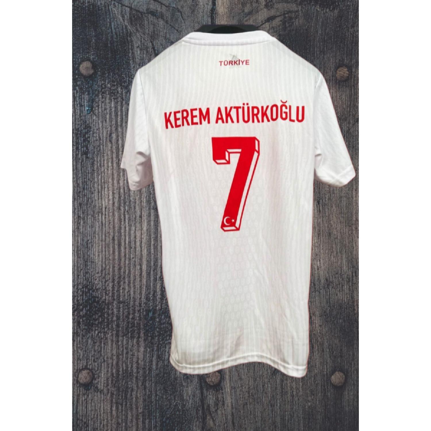 

Euro 2024 Turkey National Team Kerem Aktrkolu White Jersey S чистый