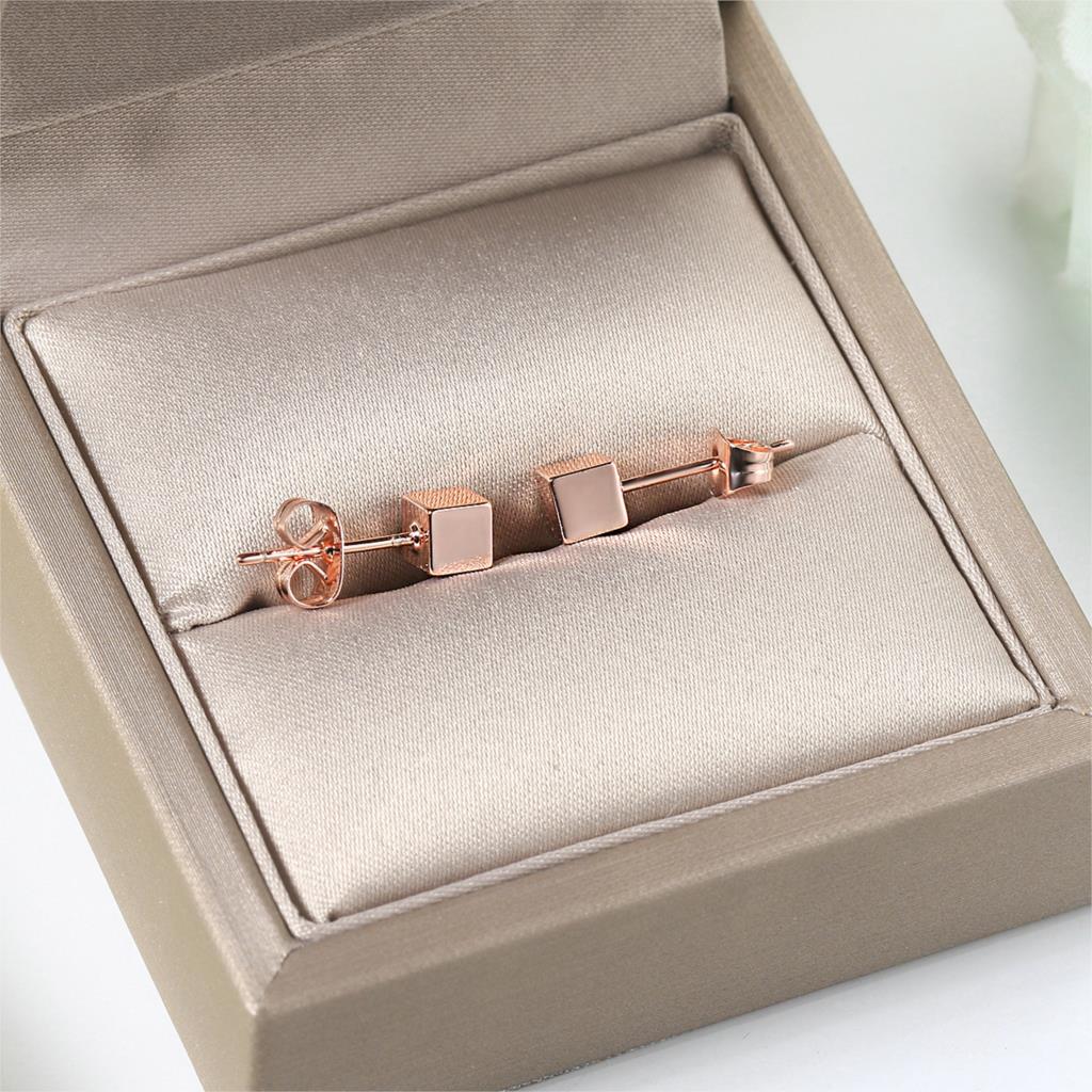 Simple Cute Cube Shaped Geometric Stud Earrings For Women Rose Gold For Female Daily Party Gift Jewelry E536