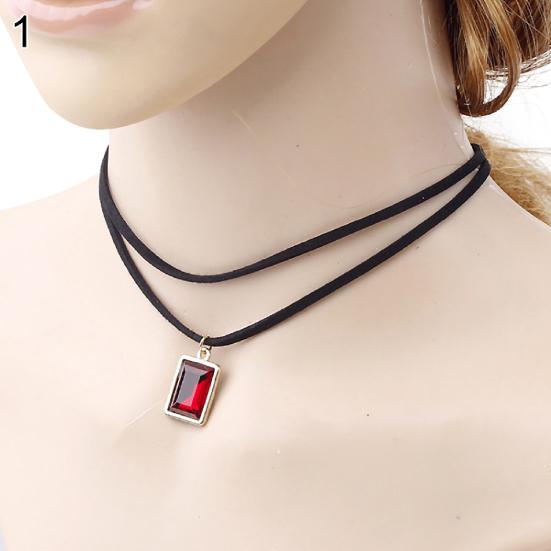 Inteligentny prostokątny wisiorek Dwuwarstwowy Aksamitny łańcuszek Choker Krótki naszyjnik