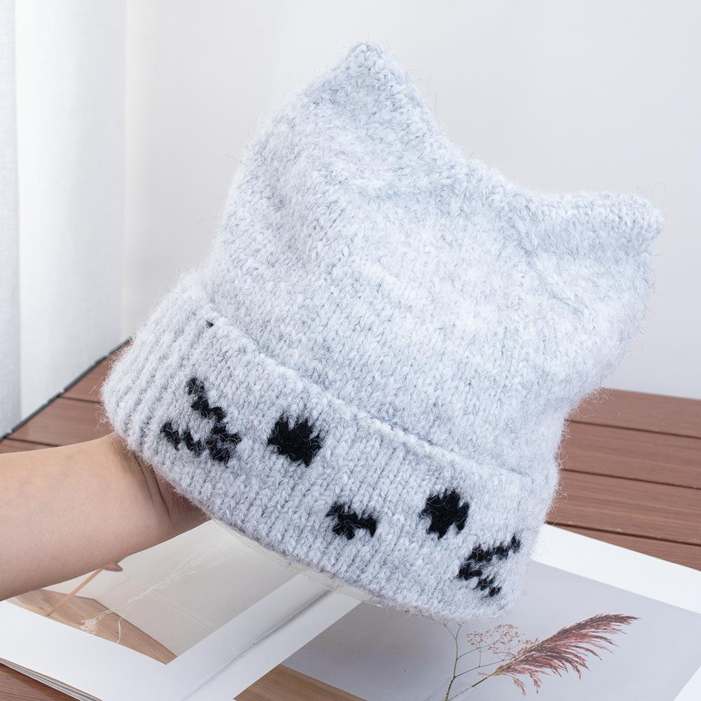 Cute Cat Ear Knitted Hat Women's Autumn and Winter Velvet Feels Warm, Ear Protection Shows the Face, Small Wool Hat Is Versatile and Warm