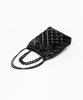 Jina In Ny Royal Princess Large Shoulder Bag [Black Quilting]