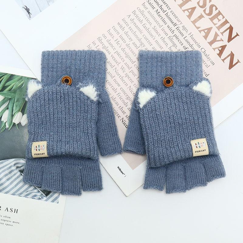 Winter Kinder Fäustlinge Warmhalten und gegen die Kälte. Grundschüler haben im Winter die Hälfte ihrer Haut unbedeckt.