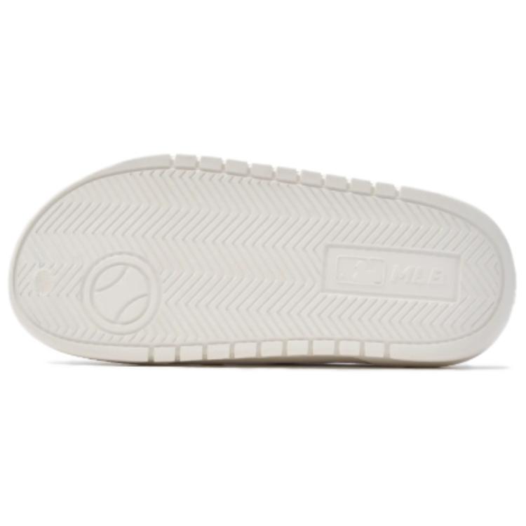 MLB New York Yankees Comfortable Versatile EVA Anti-Slip Open-Toe Slippers Unisex Slippers White 3ASQC0153-50WHS