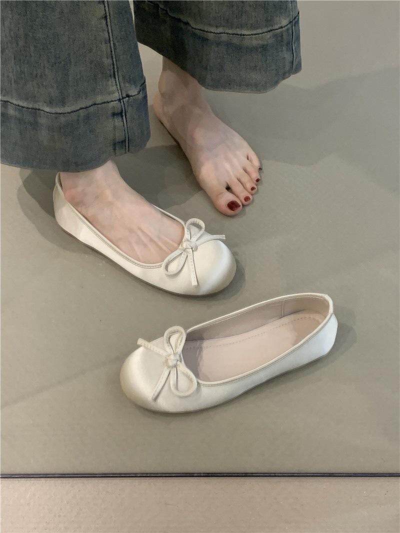 

Круглые синие балетки 2025 весна французский легкий вечерний ветер атласные удобные туфли на плоской подошве с одной педалью бабушкины туфли 35 абрикосовый