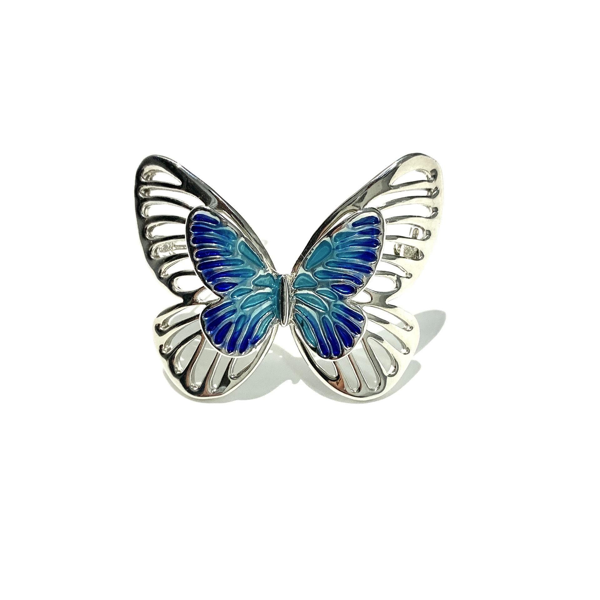 Cloisonné Butterfly Brooch: Retro Insect Pin with Elegant Design