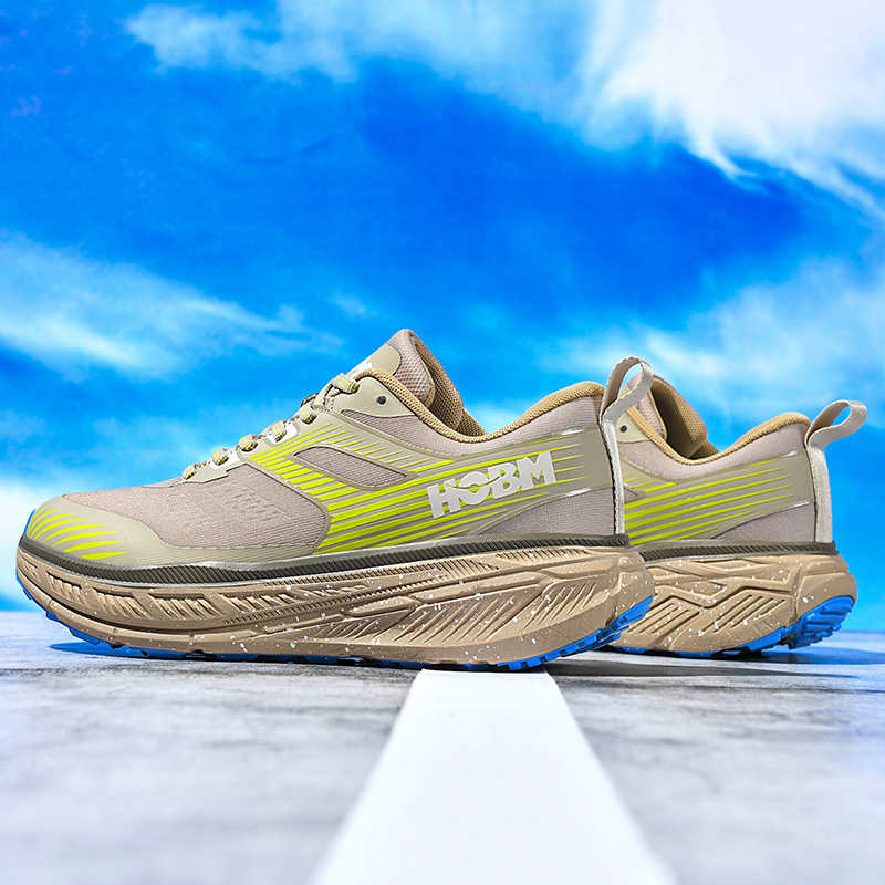 Fashion Sumer Round Nose Red Sneakers Training Home Boots White Man Shoes Sport Practice Traning Top Luxury Comfort Loafersy