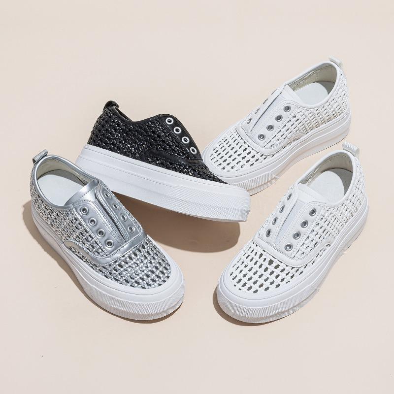 Thick-soled Little White Shoes Women's New Summer Outer Wear Fashionable Versatile Hollow Breathable One-pedal Lazy Board Shoes
