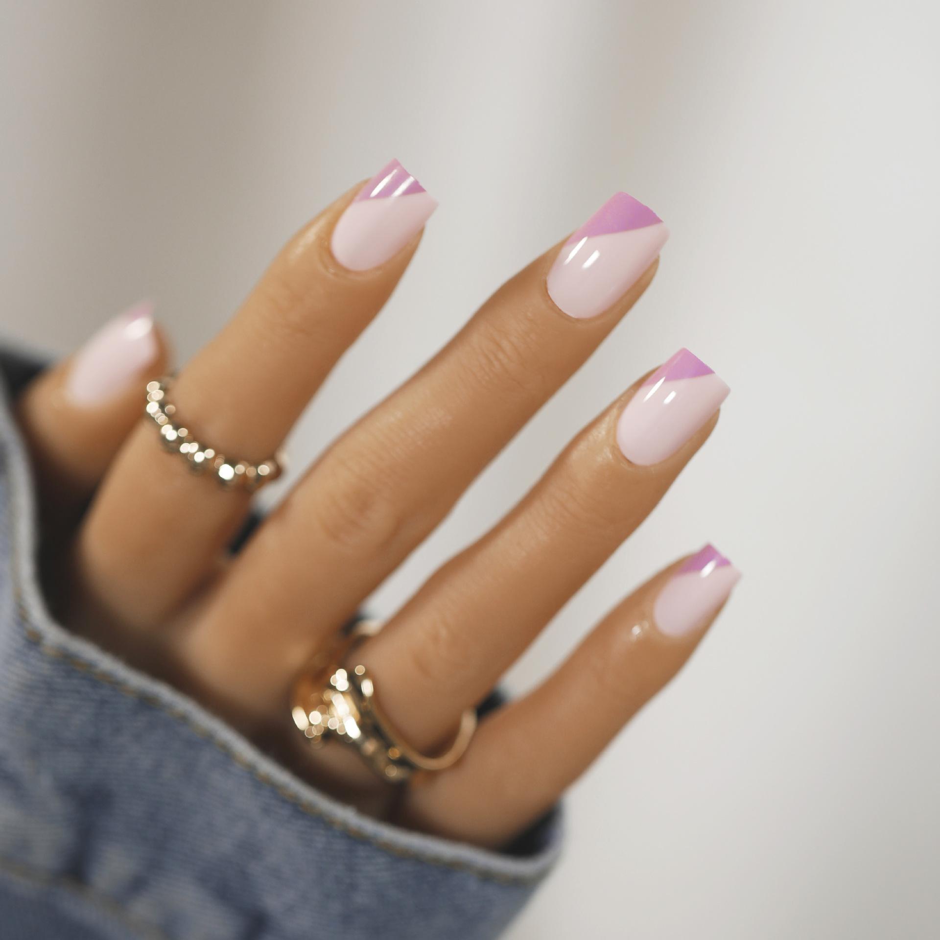 

Purple and white double color short wearing nail finished fake nail manicure nail removable nail piece waterproof stall supply