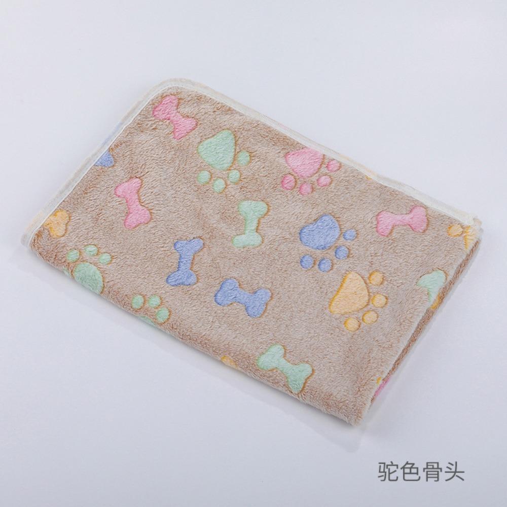 Pet Blankets, Kennel Pads, Dog Blankets, Autumn and Winter Warm Blankets, Coral Fleece