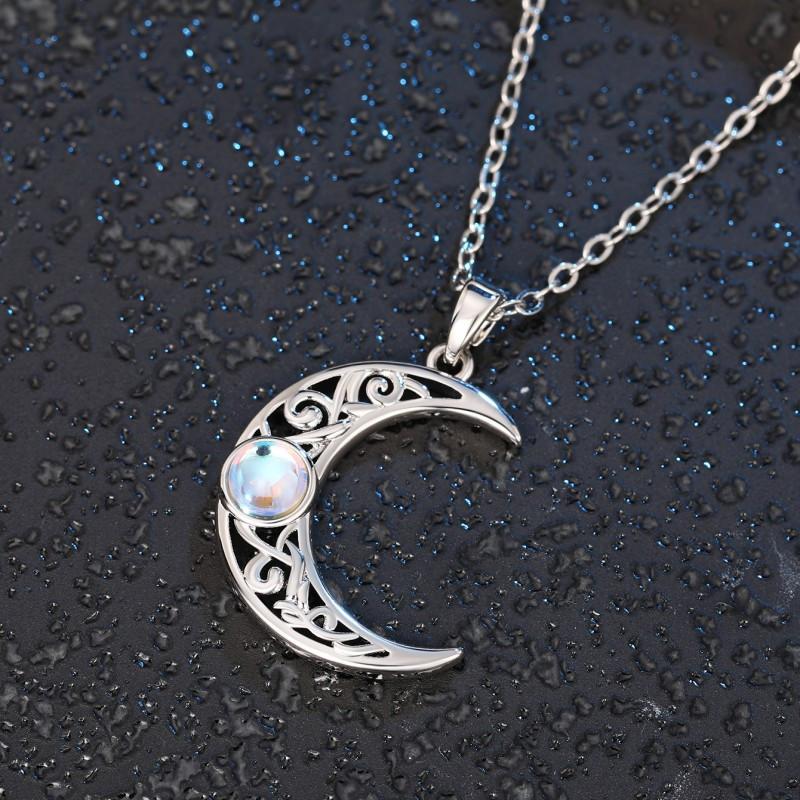 1Pc Fashion Design Sun and Moon Couple Necklace Synthetic Zircon Lucky Necklace Crescent Necklace
