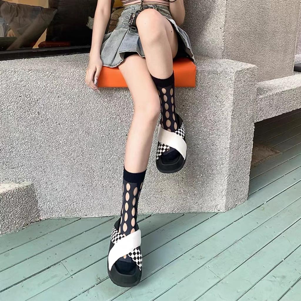 21 New Products Embroidered Bear Socks For Women, Simple And Cute College Style Socks, Casual Solid Color Medium Tube Socks Cotton.