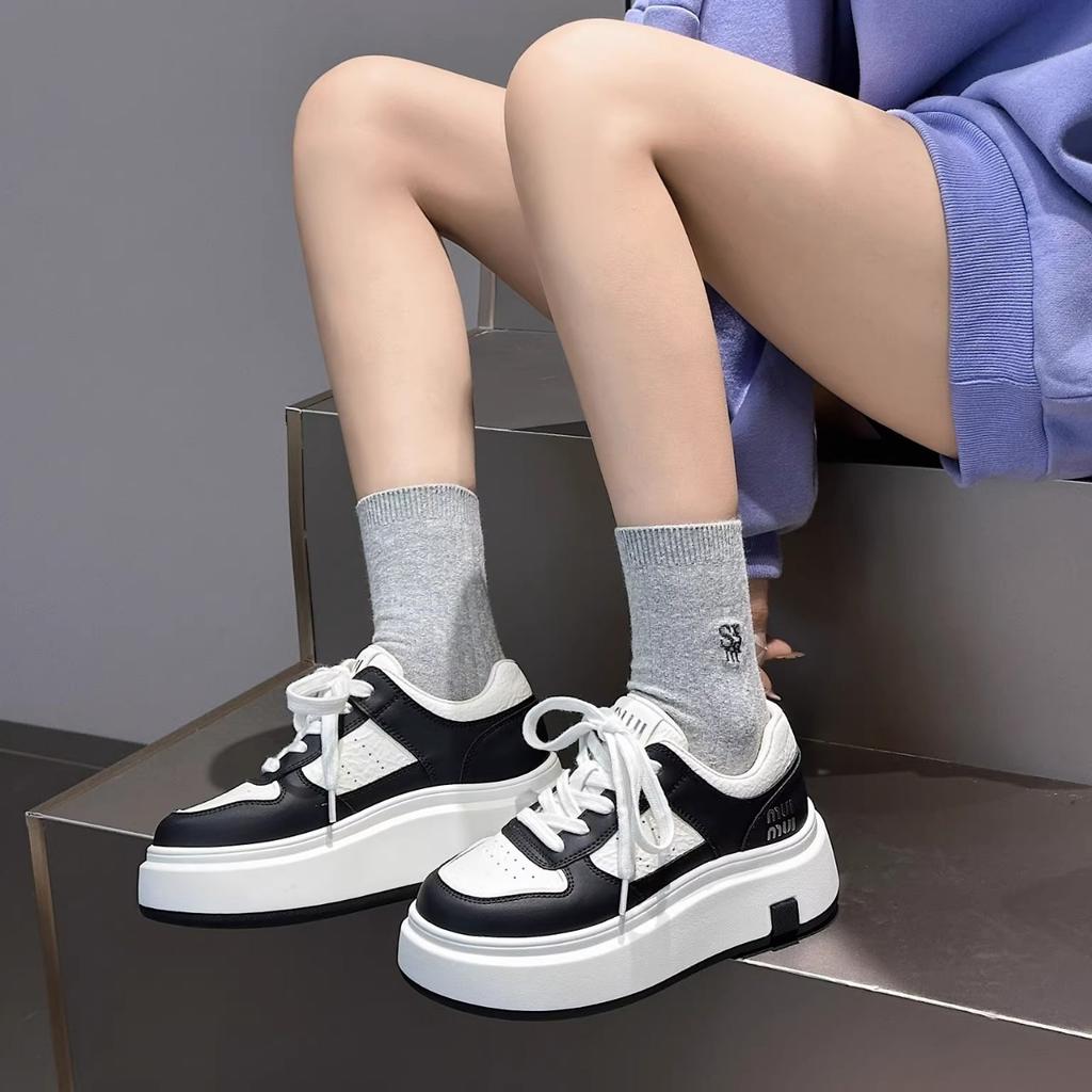 Little White Shoes Women's 2025 Autumn New Thick-soled Heightening Board Shoes Women's Versatile Flat-bottomed Breathable Casual Shoes