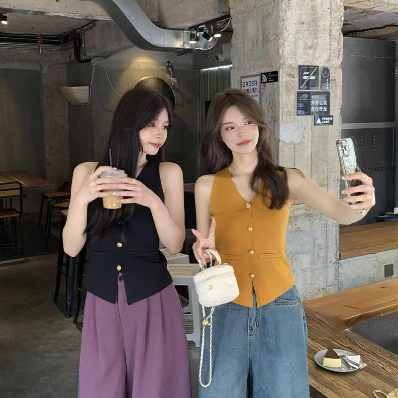 French Retro Solid Color V-Neck Sleeveless All-Match Casual Short Knitted Vest For Women