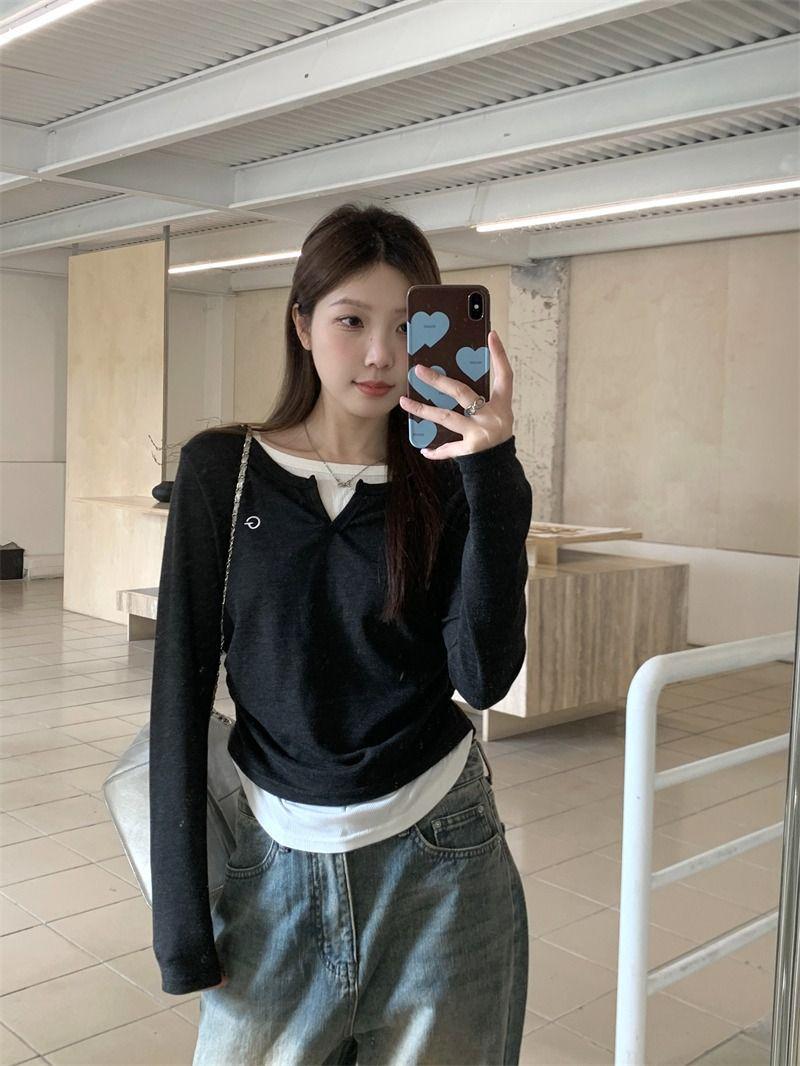 

Women s Chic Velvet Long Sleeve T-shirt: Sweet & Spicy Two-Piece Design, Versatile Base Layer Extra Large чёрный