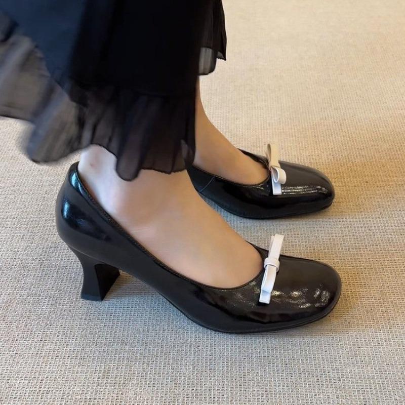 2025 New Fashion Square Heel Single Shoes Autumn New Gimbal Shallow Mouth Bow Slip-on Non-slip Kitten Heel Shoes