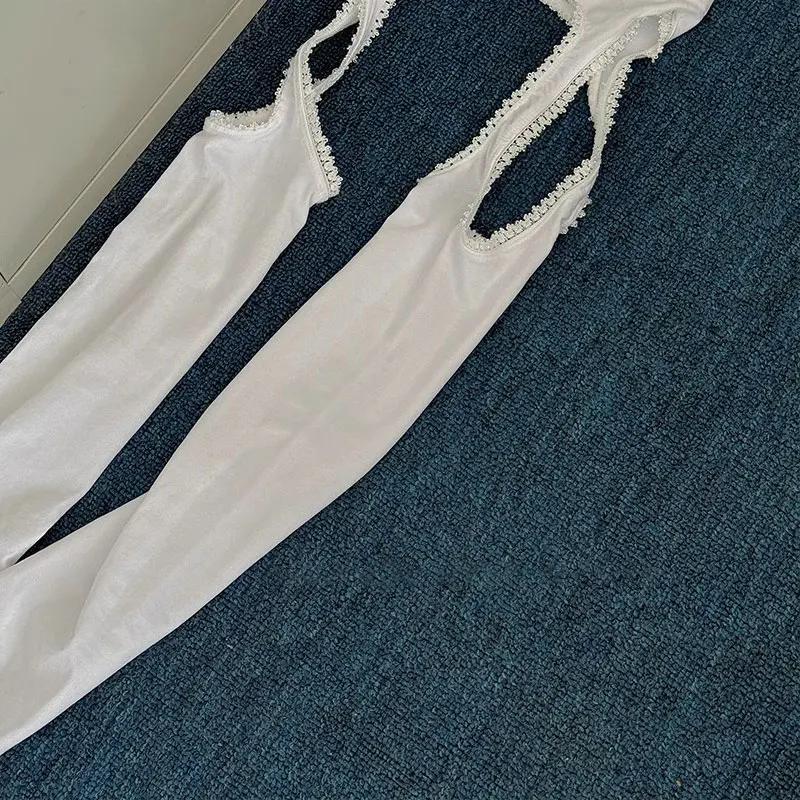 Women White Sexy Stockings with Belt Suspender Wide-banded Tights Lolita Thigh High Stockings with Garters Over The Knee Socks
