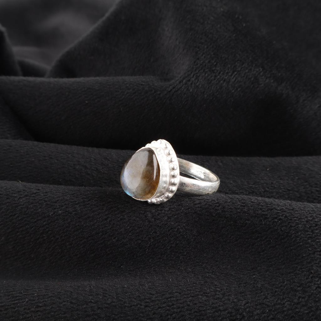 Natural Labradorite Gemstone 925 Sterling Silver Handcrafted Designer Ring For Her, March Birthmonth Jewelry RR-77-25