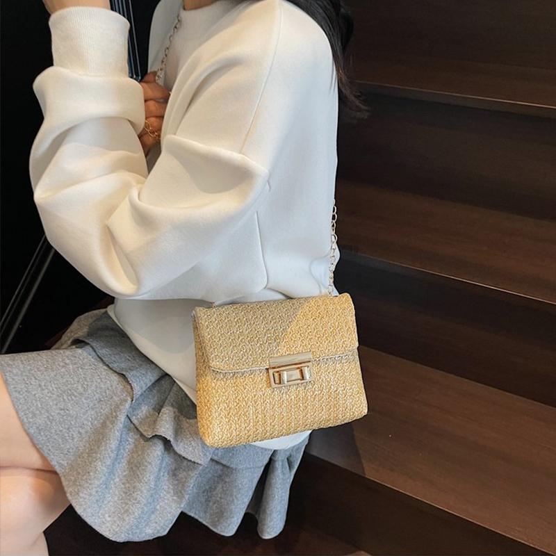 Buckle Closure Chain Crossbody Shoulder Bag Sweet Raffia Woven Women Sling Bag Solid Color Lightweight Beach Travel Purse