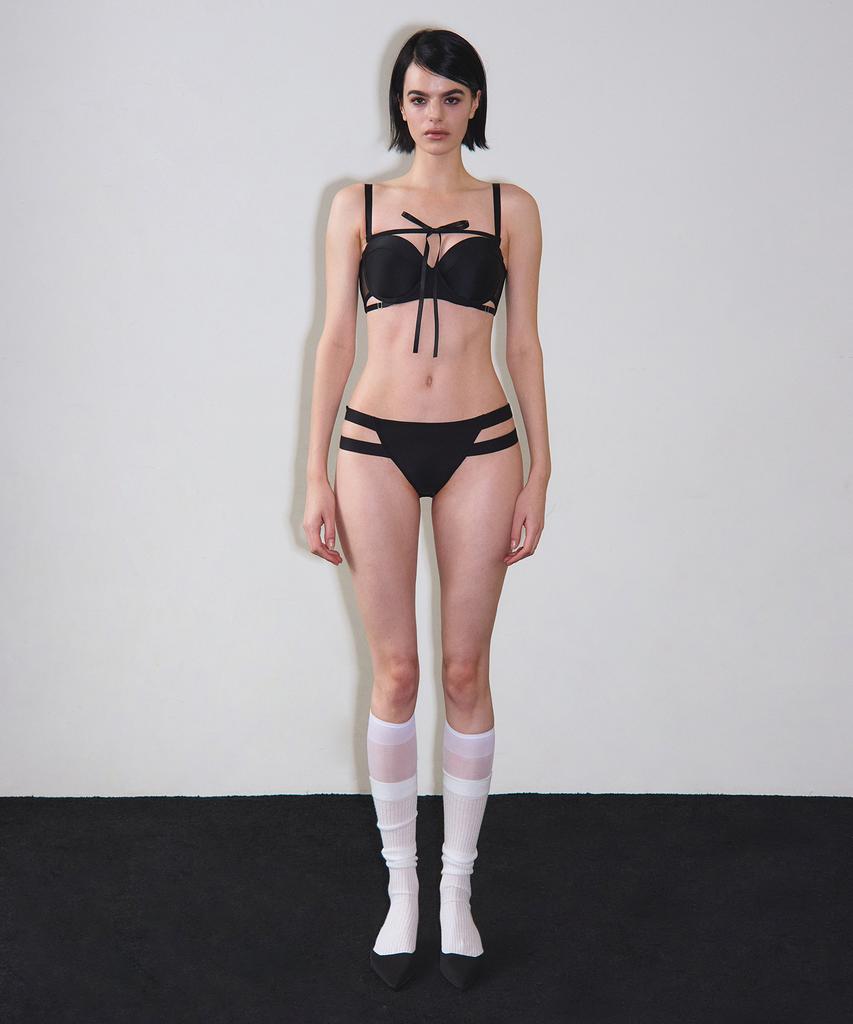 VINAJ Front Long Ribbon Half-Cup Bikini Bra (Black)