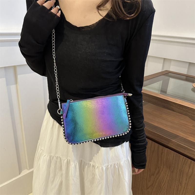 New Chain Small Square Bag Fashionable and Trendy Crossbody Bag Women's Bag Casual and Fashionable Shoulder Bag Mobile Phone Coin Wallet