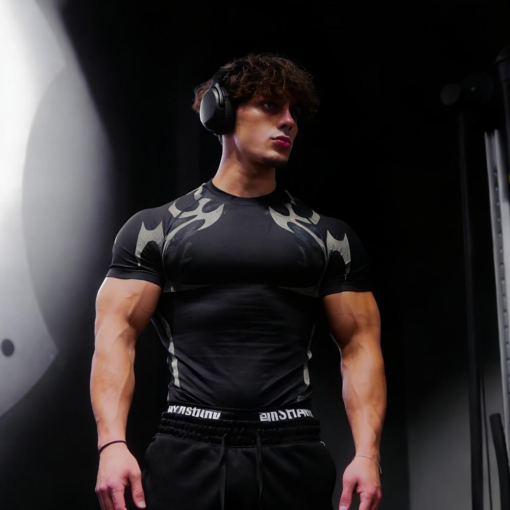New Sports Printed Short Sleeved Seamless Design Shirt, Fitness T-shirt Suitable for Gym Running Muscles