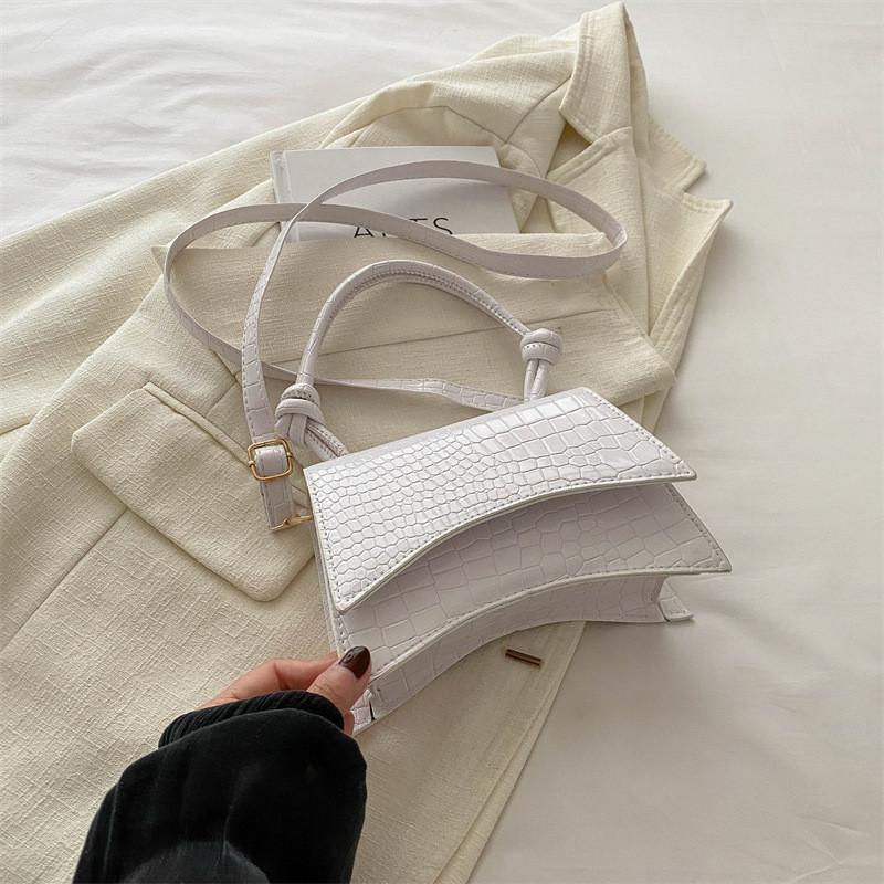 Trendy Street Style Pu Leather Handbag For Women Minimalist Square Shoulder Bag