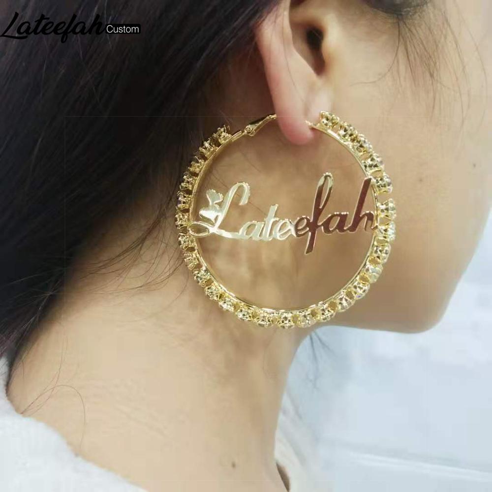 

Lateefah Customed Jewelry Цирконий Большие Серьги Для Женщин Девочек Сексуальные Серьги-Кольца Персональные Индивидуальные Именные Серьги Тенденция